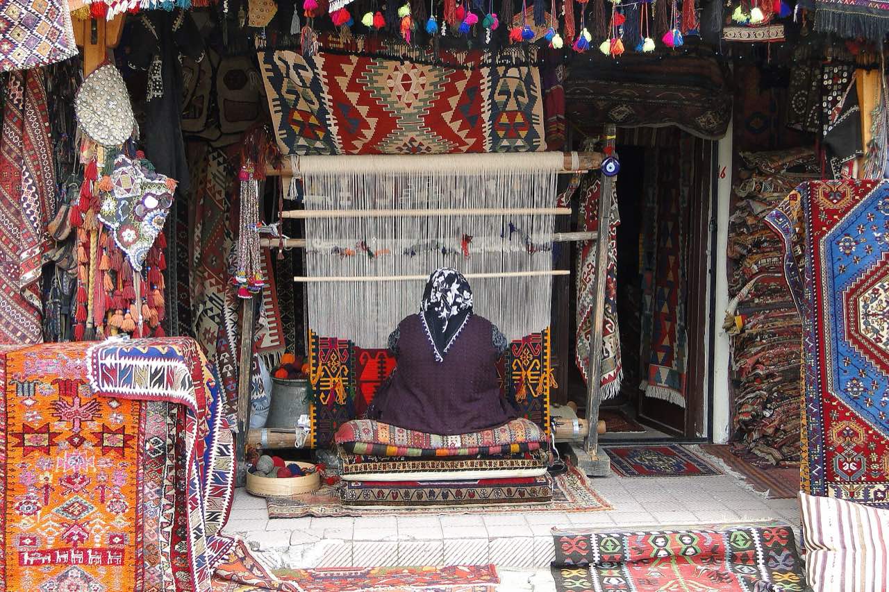 نسج الزرابي في كابادوكيا